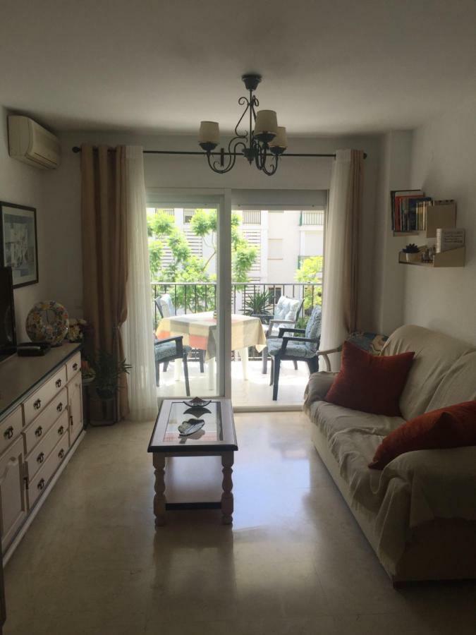 Hôtel El Piso à Fuengirola Extérieur photo